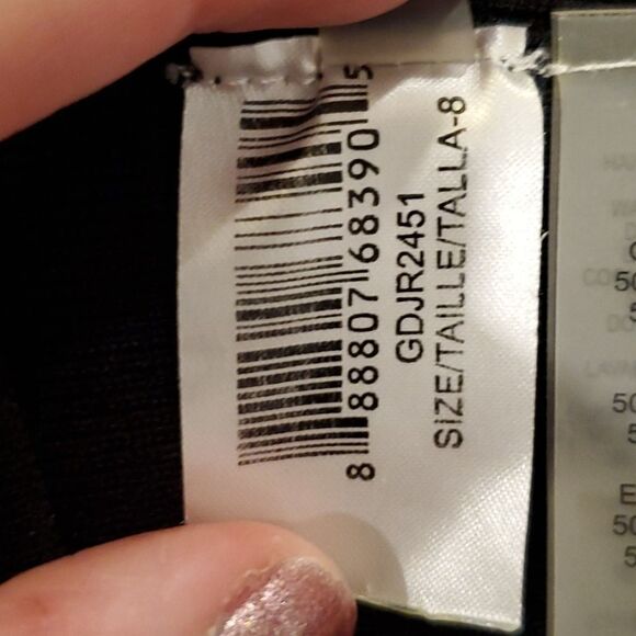 Guess midi black knit sweater dress size 8. - Picture 5 of 11